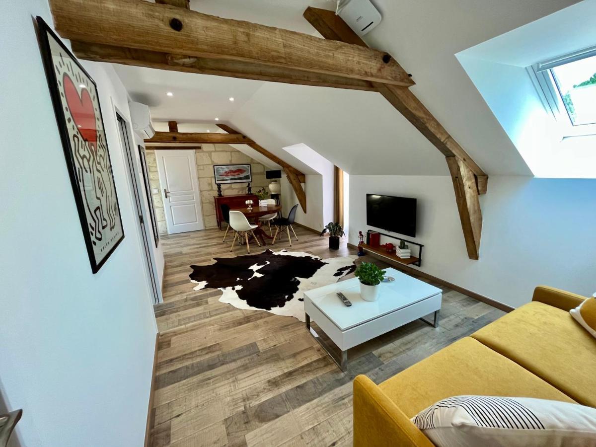 Cave Auger La Maison D'Hotes Restigné Esterno foto
