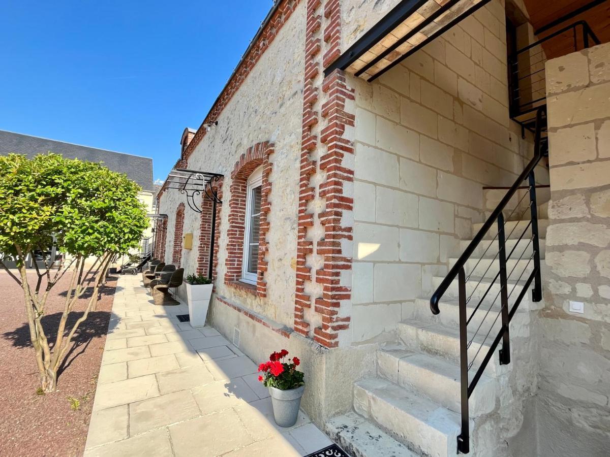 Cave Auger La Maison D'Hotes Restigné Esterno foto