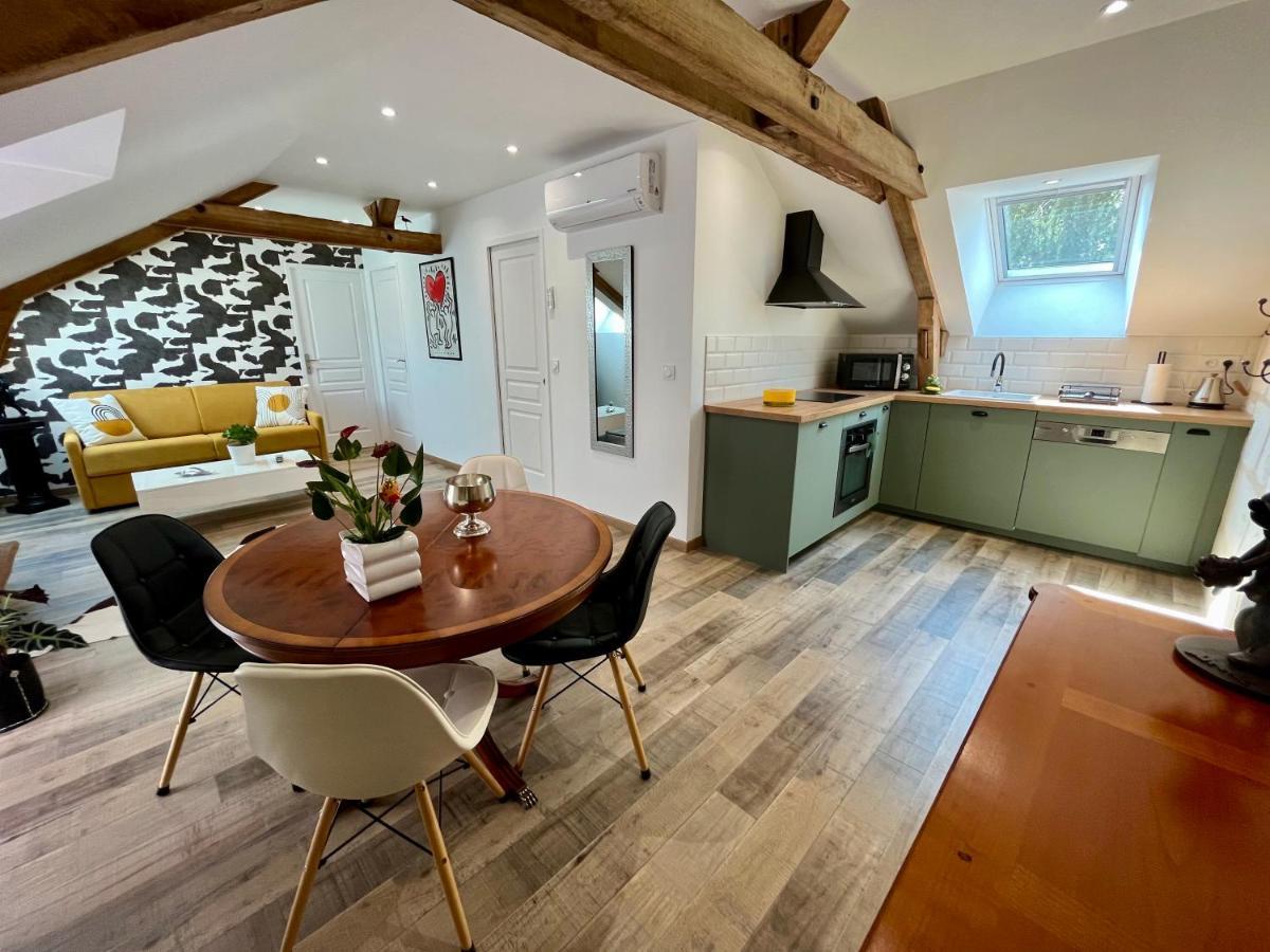 Cave Auger La Maison D'Hotes Restigné Esterno foto