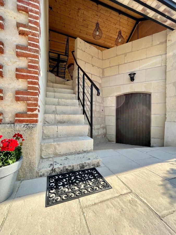 Cave Auger La Maison D'Hotes Restigné Esterno foto