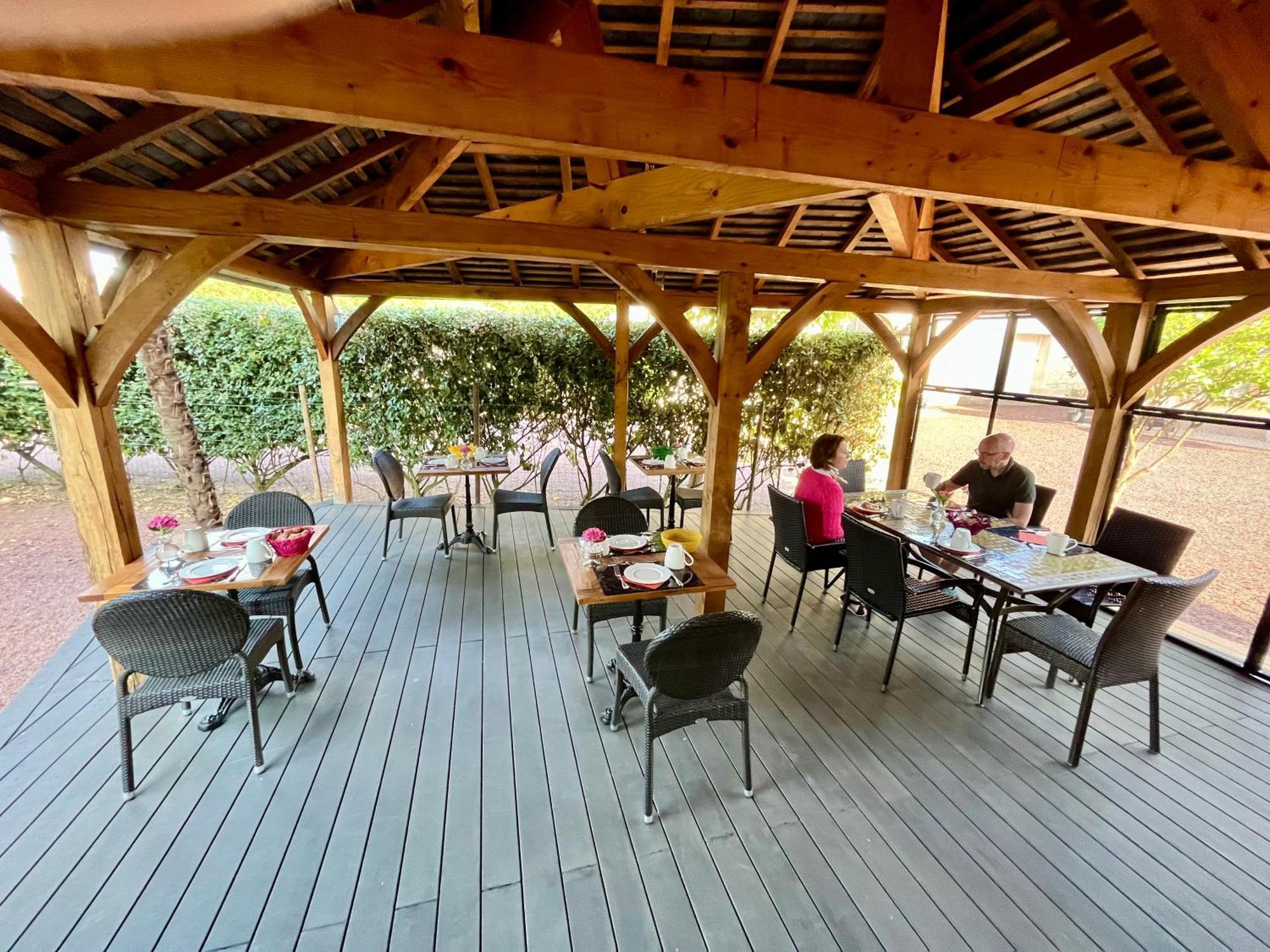 Cave Auger La Maison D'Hotes Restigné Esterno foto
